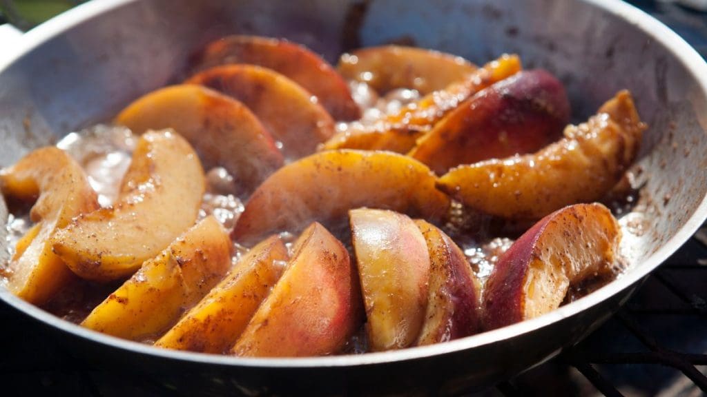 Pan-cooked-peaches