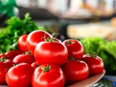 Storing Tomatoes